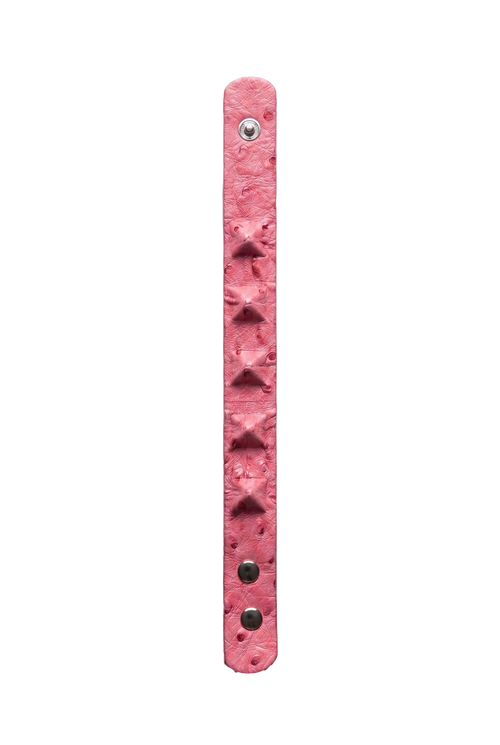 Bracciale struzzo rosa shocking borchiato aperto
